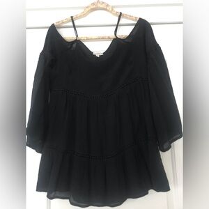 Umgee Cold Shoulder Blouse